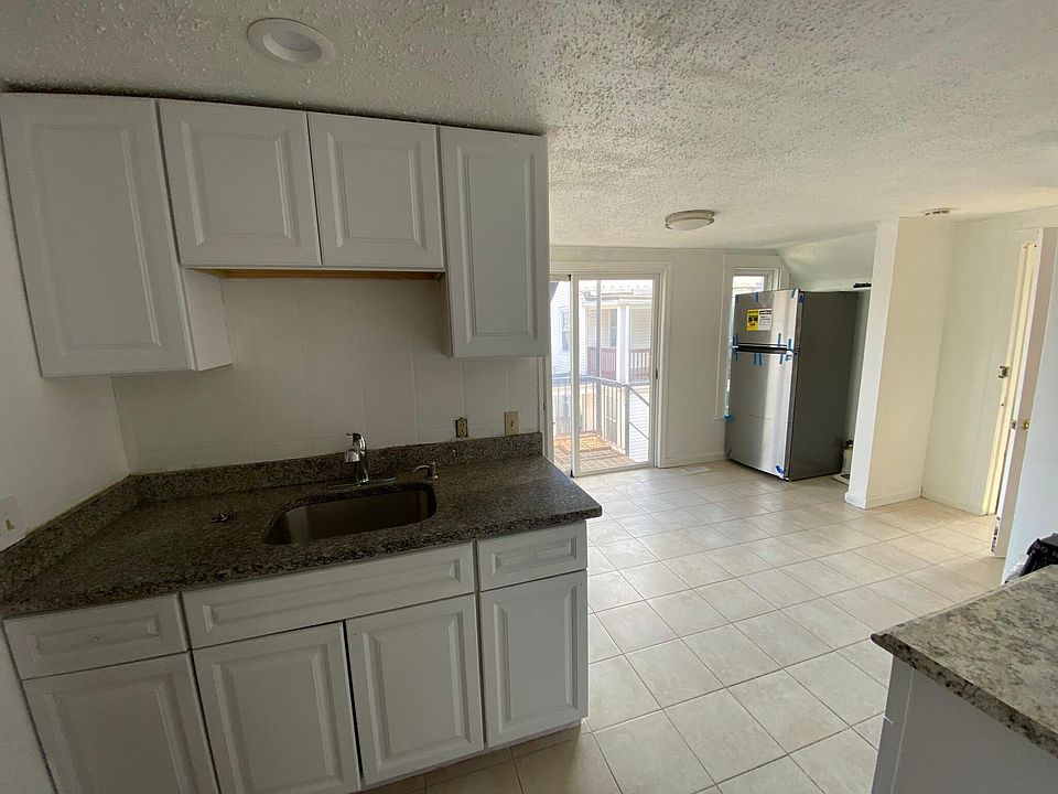 26 Brook St, Quincy, MA 02170 Zillow