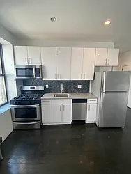 Rented by City Prime Commercial Realty 