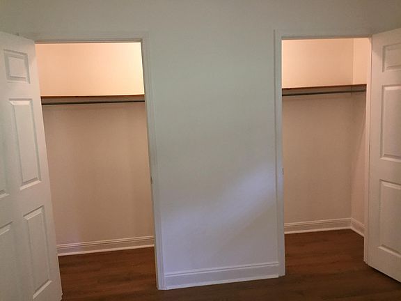 walk in closet