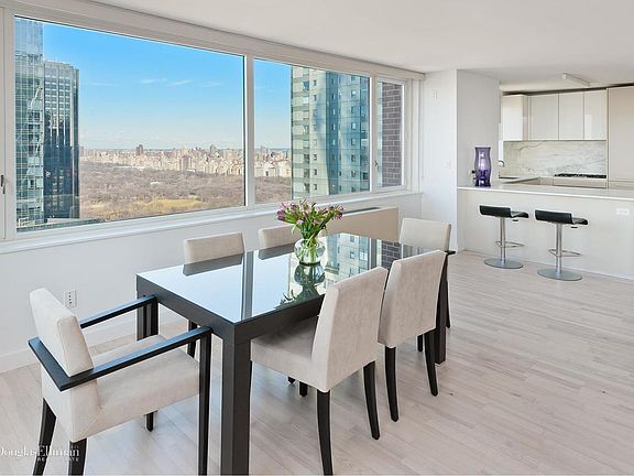 5th image of 322 W 57th St APT 53H2