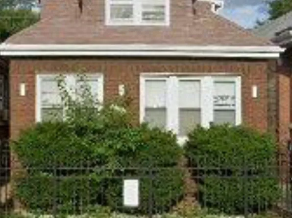 6525 S Fairfield Ave, Chicago, IL 60629