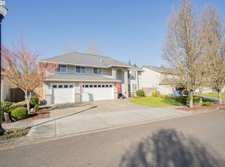 813 N 18th Pl, Ridgefield, WA 98642