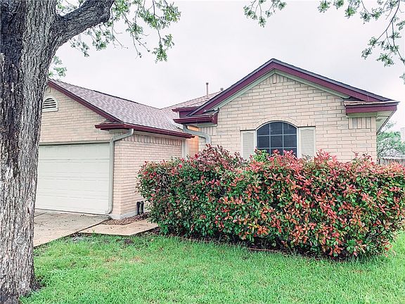 3rd image of 205 Orchard Way