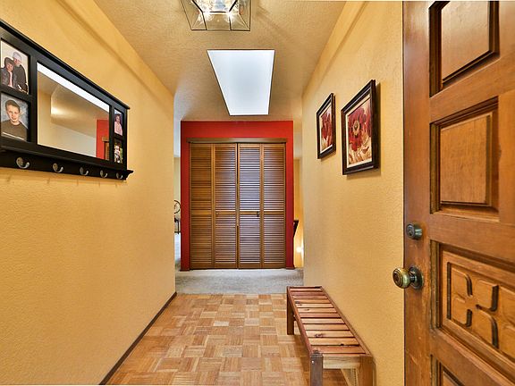 5th image of 5220 NE 193rd Pl