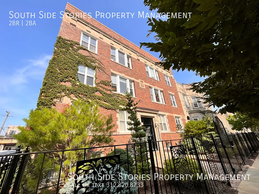 4242 S Calumet Ave #2S