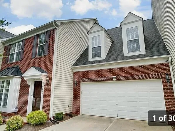 10711 Fred Gutt Dr, Charlotte, NC 28270