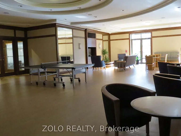 78 Harrison Garden Blvd #511 — Photo 20