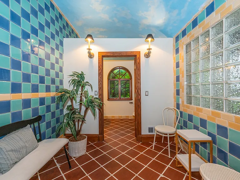 50 Rock Spring Rd — Photo 14
