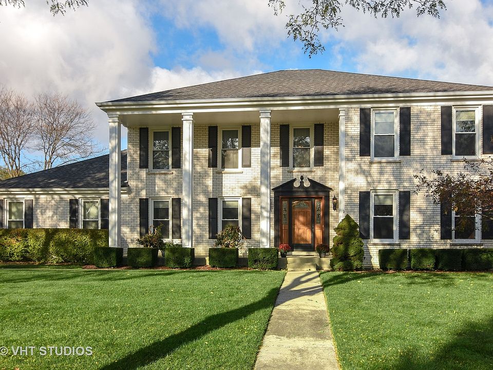 1st image of 2615 Arrowwood Ln
