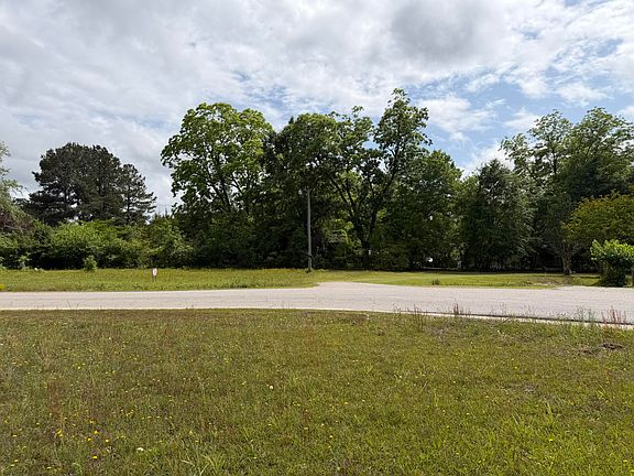 4th image of 4616 Easy St