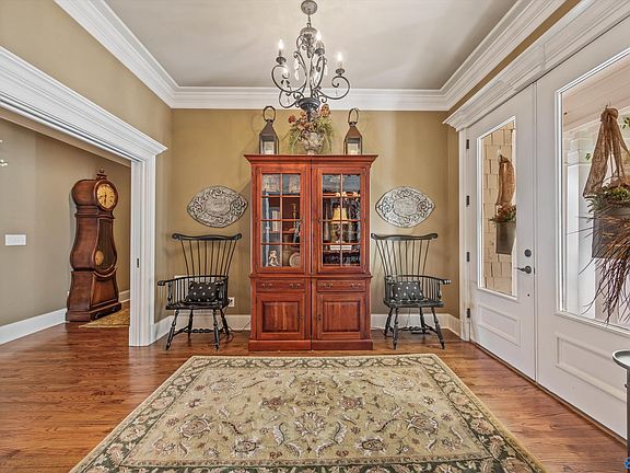 3rd image of 3001 Glen Willow Ct SE