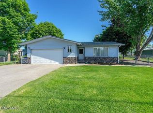 735 W Orchard Ave, Hayden Lake, ID 83835