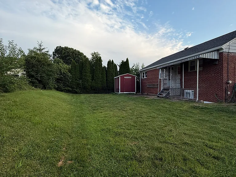 Stillwater Ave — Photo 15
