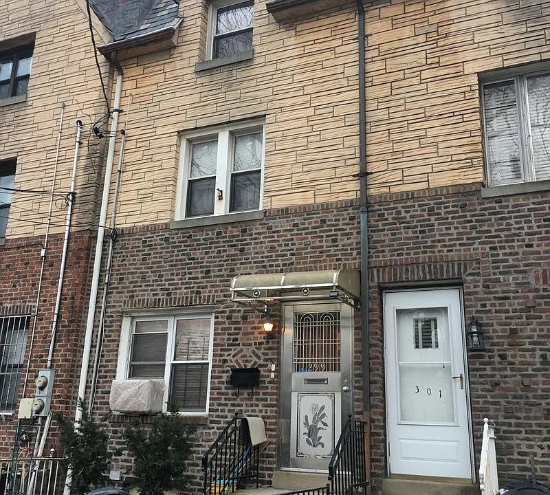 2nd image of 299 Bay 8 St