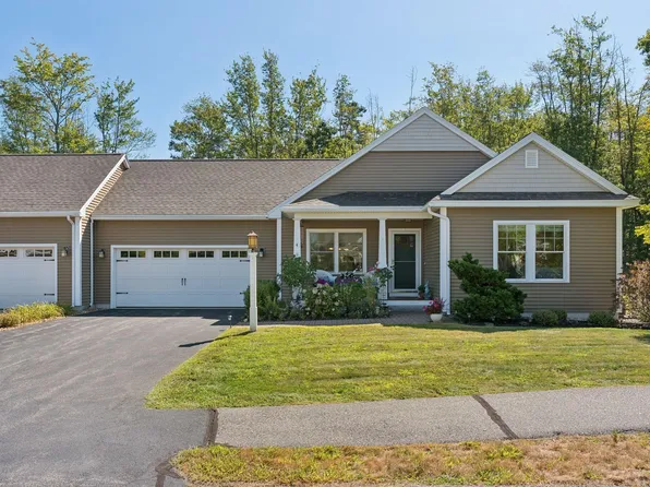 4 Phoebes Way #22, Cape Elizabeth, ME 04107