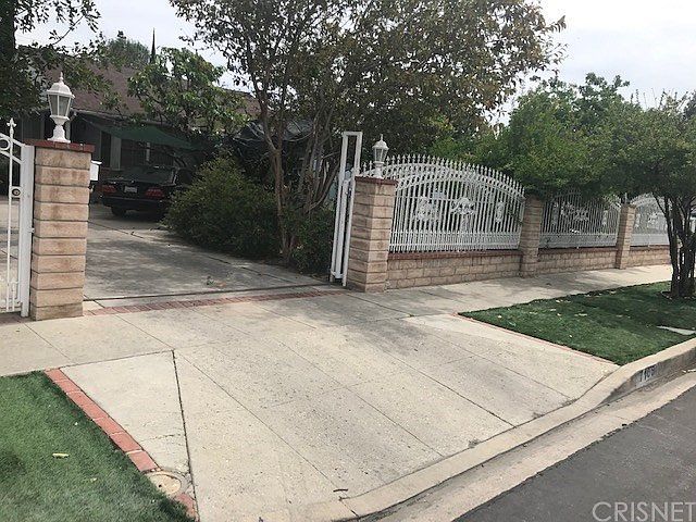 2nd image of 7106 Claire Ave
