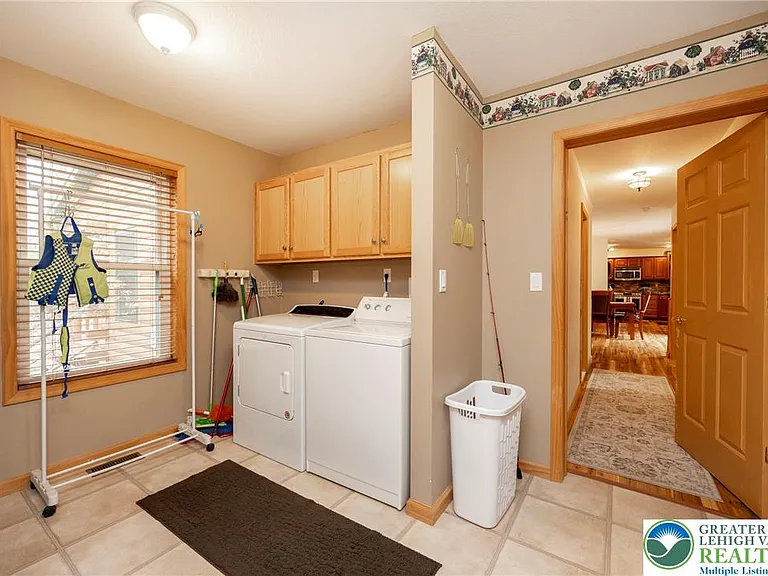 1212 Acacia Dr — Photo 89
