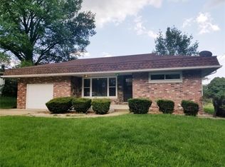 2004 Lebanon Ave, Belleville, IL 62221