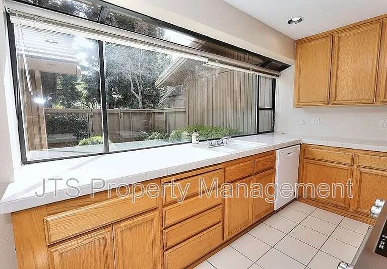 11674 Gold Country Blvd — Photo 4