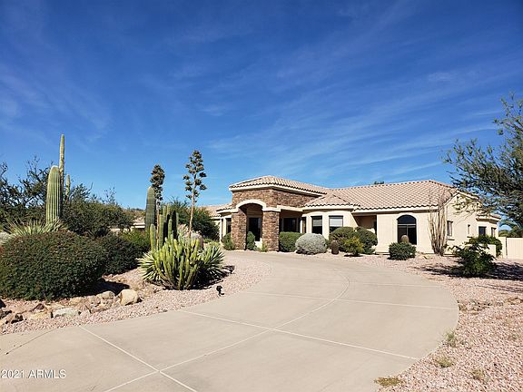 3rd image of 16522 E Saguaro Blvd