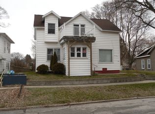 605 E Melendy St, Ludington, MI 49431