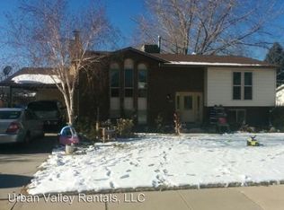 2111 N 900 W, Clinton, UT 84015