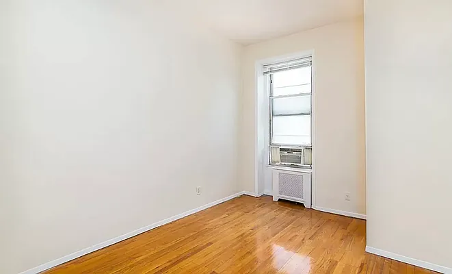 Rented by Avenues Real Estate | media 6