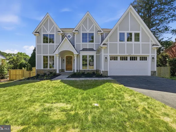 1436 Layman St, Mc Lean, VA 22101