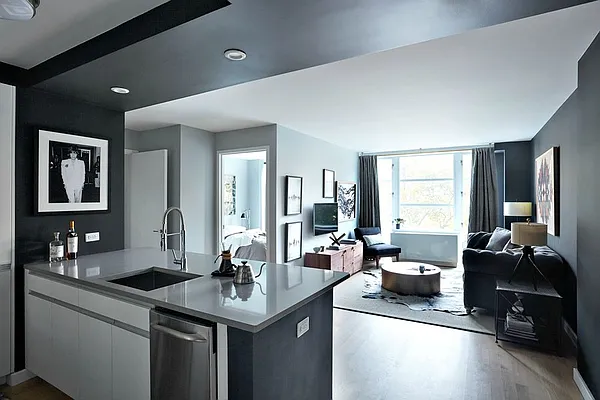 Rented by REAL New York | media 40