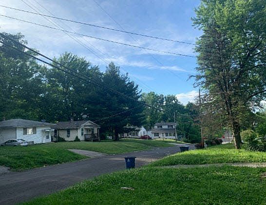 5th image of 8916 Huiskamp Ave