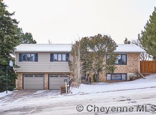 807 Evergreen St, Cheyenne, WY 82009