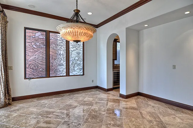 222 Iris Ave — Photo 18
