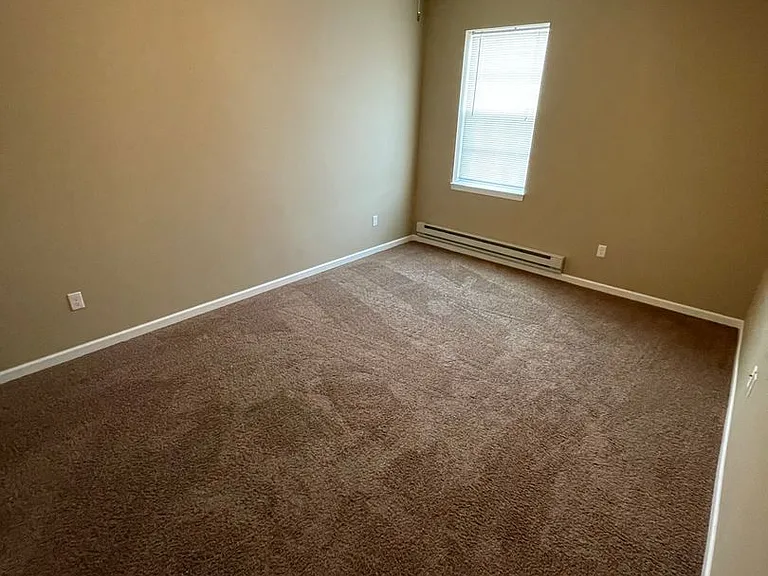 Grasslands Apartments — Photo 10