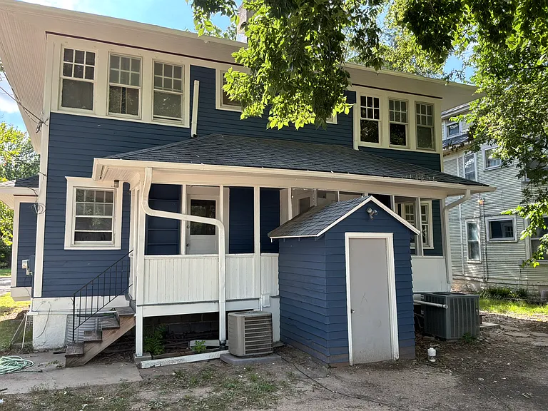 1216 N Emporia Ave — Photo 7