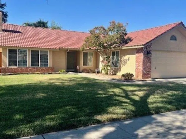 2817 Driftwood Dr, Madera, CA 93637