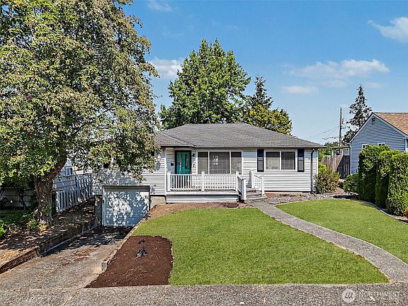 2nd image of 5313 N 43rd Street