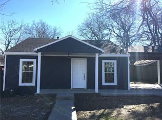 702 Hendricks St, Cedar Hill, TX 75104