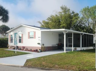 810 Thrush Cir, Barefoot Bay, FL 32976