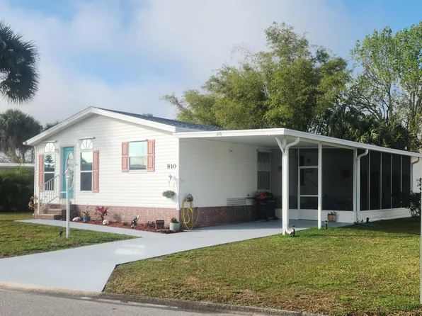 810 Thrush Cir, Barefoot Bay, FL 32976