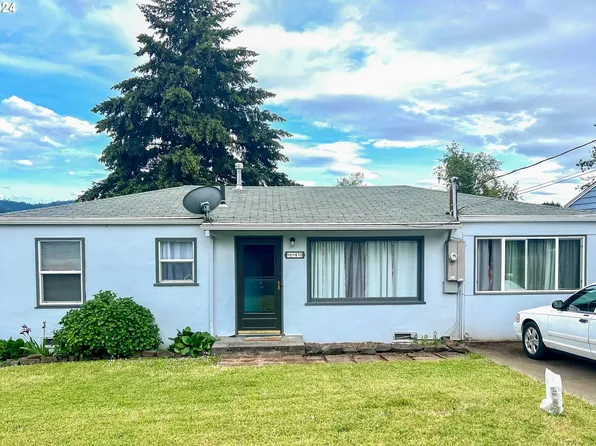 640 NE Christian St, Myrtle Creek, OR 97457