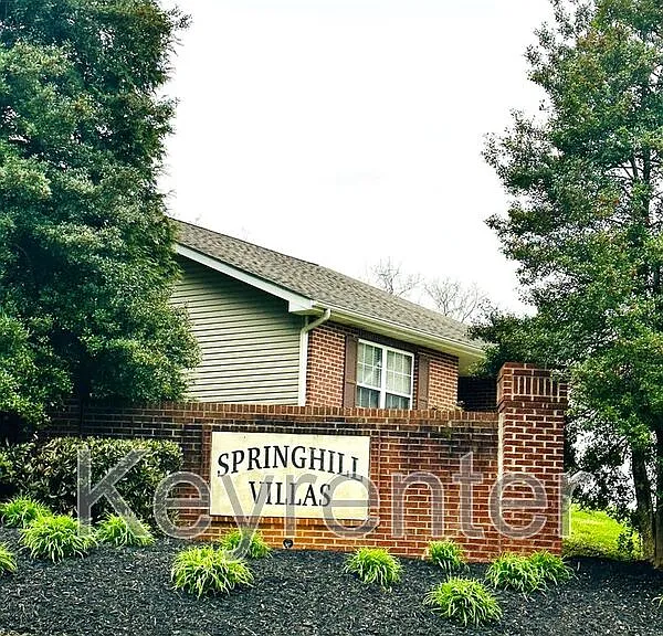 947 Spring Park Rd — Photo 3