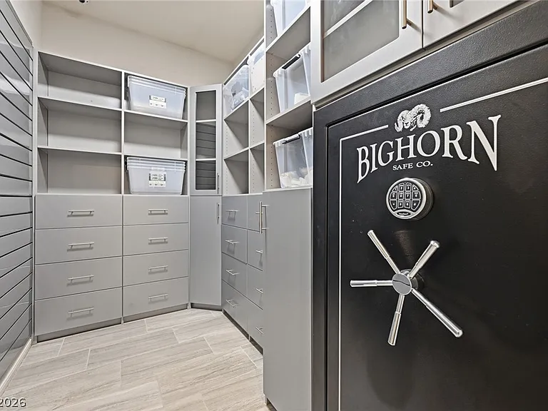 3922 Jacob Lake Cir — Photo 53
