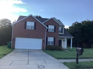 8411 Laurel Run Dr, Charlotte, NC 28269