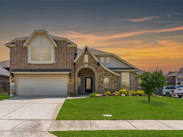 3445 Varsity Dr, Oak Point, TX 75068
