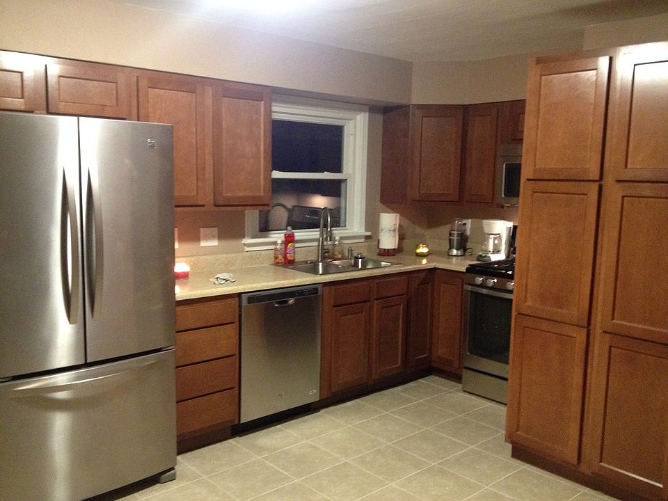 1st image of 10 Elwood Ct