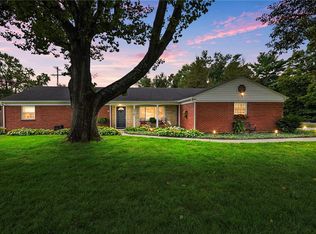 370 Jenny Ln, Dayton, OH 45459