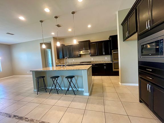 4th image of 4719 N 185th Ln