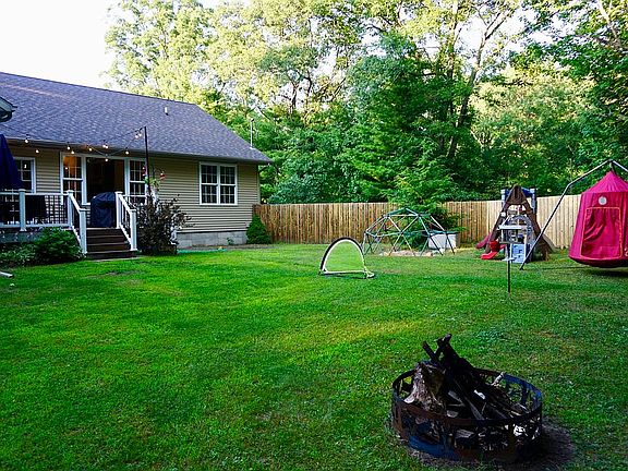 3rd image of 6413 W Forest Edge Dr