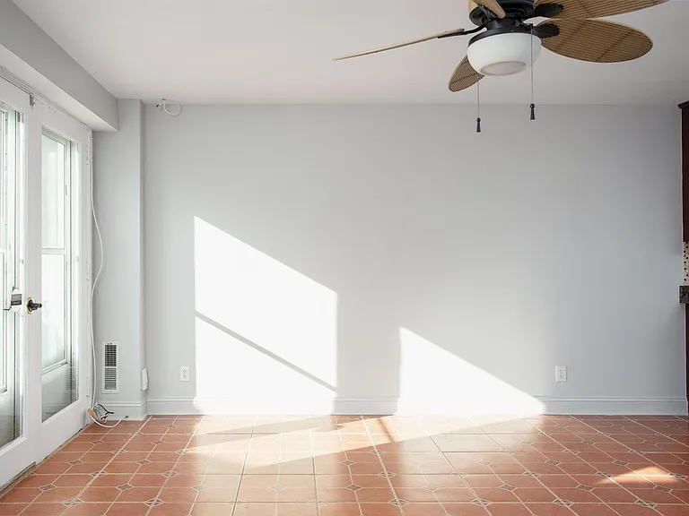 57 G St SW #B — Photo 8