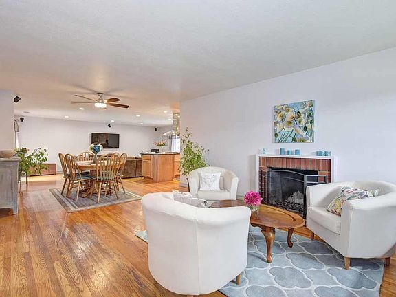 5th image of 321 E Arbor Ave